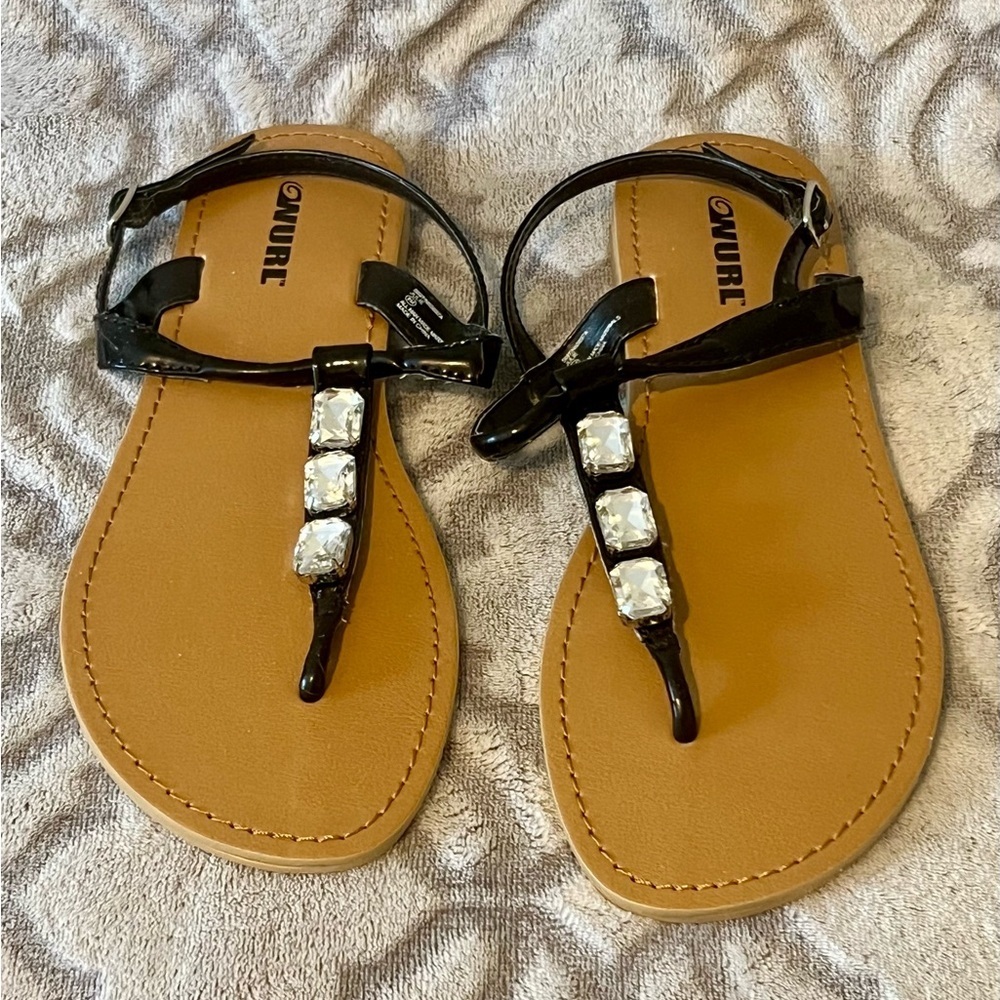 WURL Black Patent Jeweled Sandals Women’s Size 8 – NIB